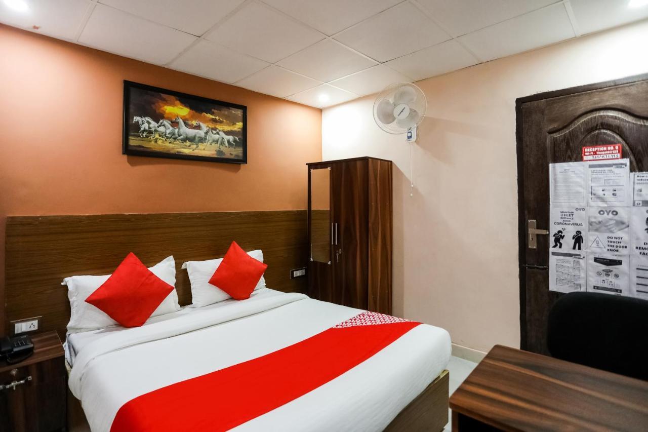 Oyo 72993 Hotel The Gold Faridabad Exteriér fotografie