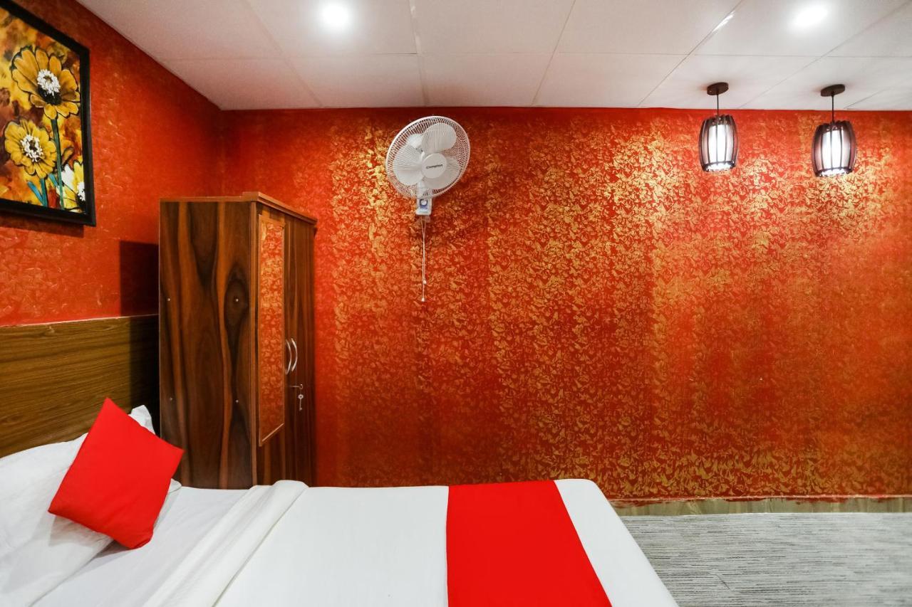 Oyo 72993 Hotel The Gold Faridabad Exteriér fotografie